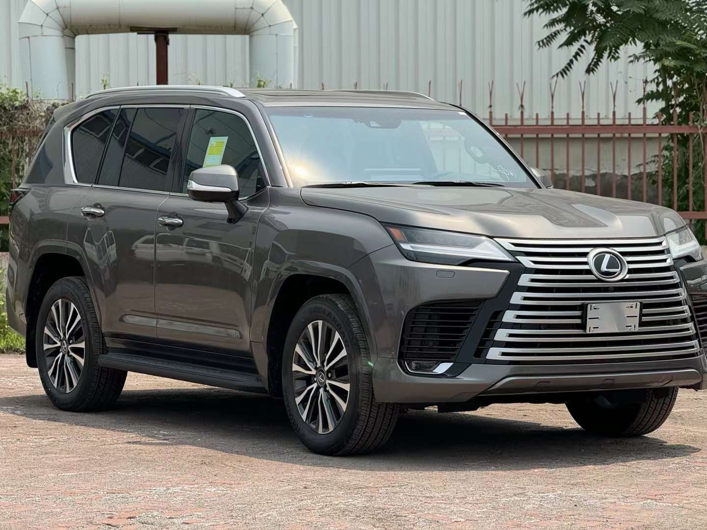雷克萨斯LX加版 全部在售 2024款 2023款 2022款 2021款 2020款 2019款凌志LX越野车现车销售