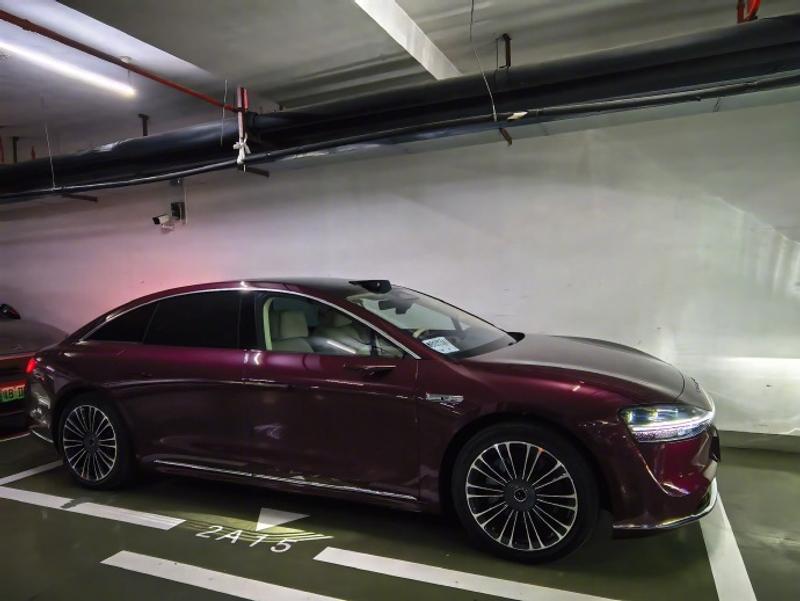 余承东晒自购享界S9：感觉非常棒 百公里电耗仅11.4kWh