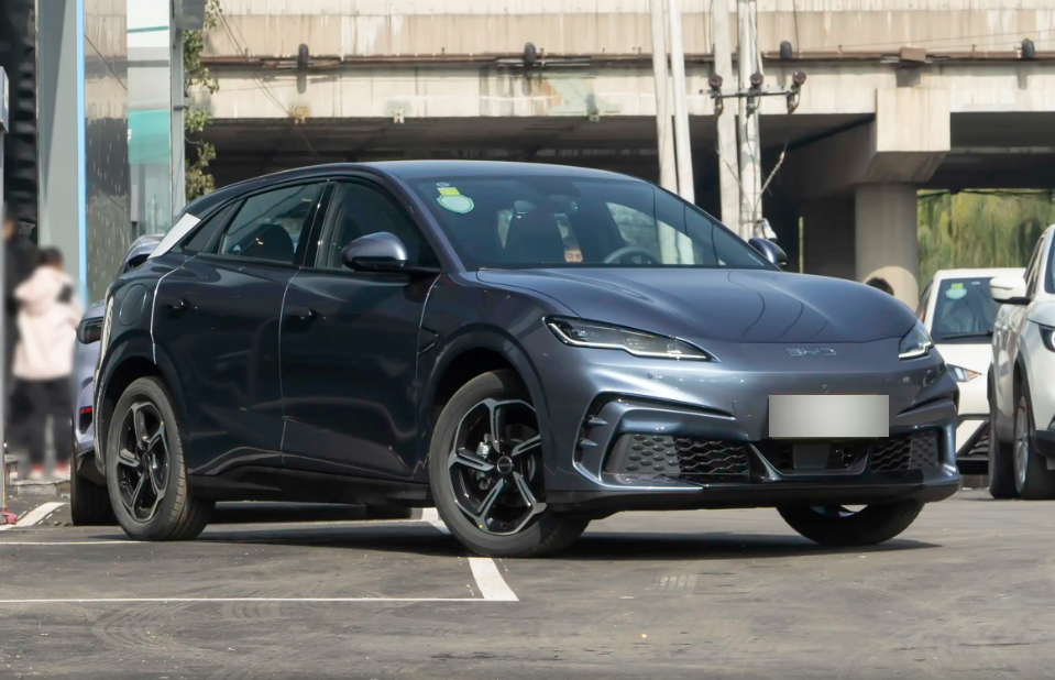 年轻人的第一辆GT车？这车起售价13.68万，好开吗