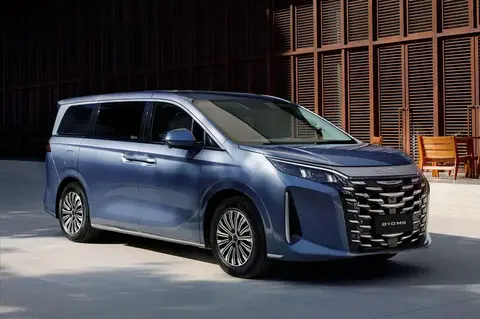 比亚迪M9插混MPV曝光，纯电续航180公里，售价或逼近2万美元