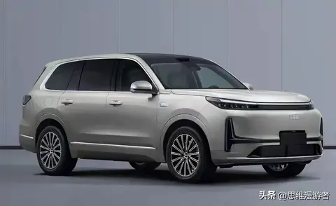 185km纯电+6座豪配！吉利银河M9：插混SUV天花板来了？