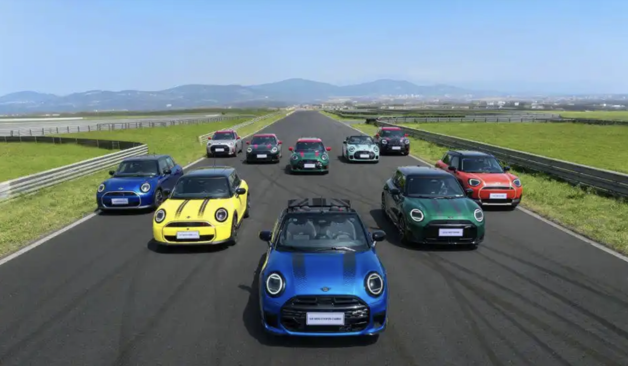 电动MINI JCW双车：一场迟到的电动化自我证明