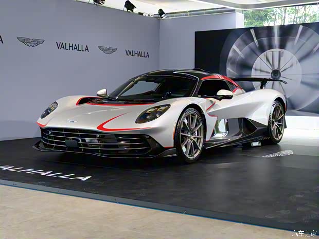 千呼万唤始出来 阿斯顿·马丁Valhalla如何定义